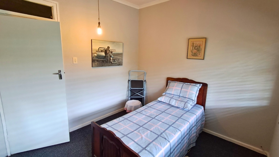 To Let 4 Bedroom Property for Rent in Vredenberg Western Cape